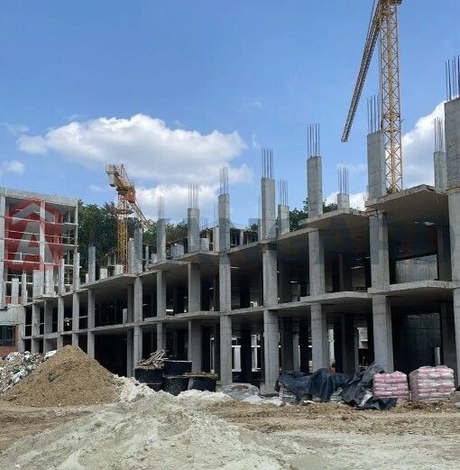 Продаж комерції 63 м2 у Грінвуд 3 Брюховичі