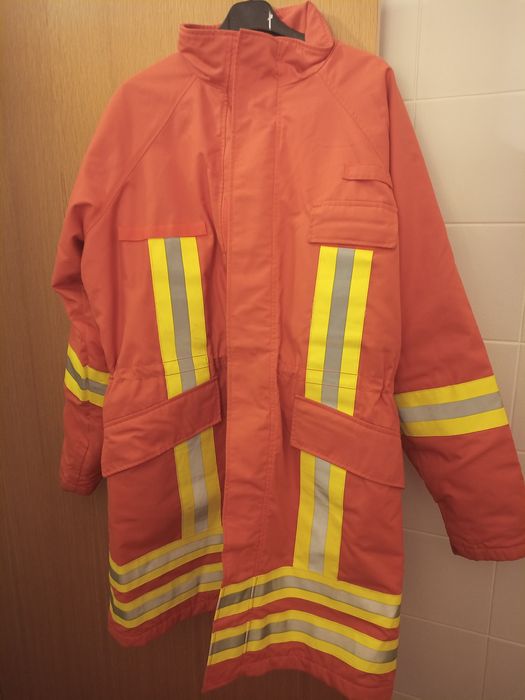 Casaco nomex laranja em gore-tex