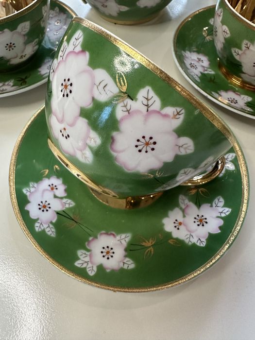 Чайный сервиз Полонне 40-х годов « Яблуневий цвіт»