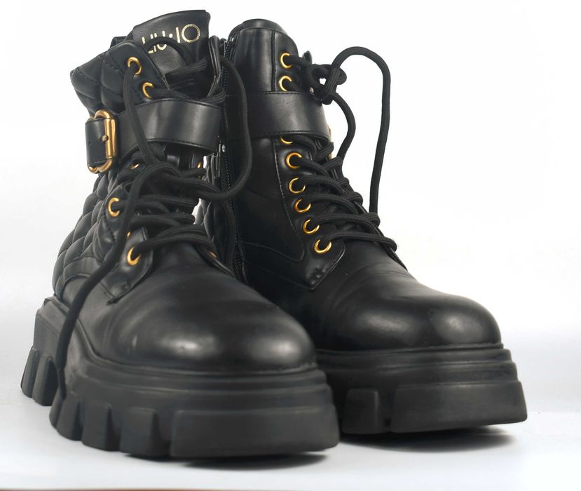 Używane z wadą botki Liu Jo roz. 37