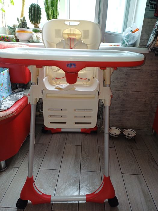 Стульчик для кормления Chico