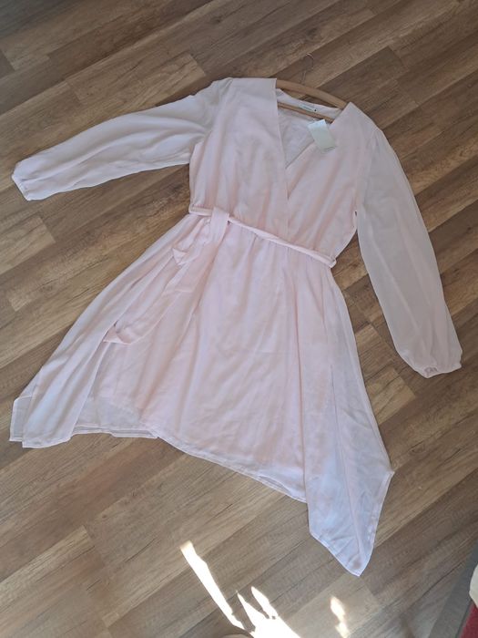Sukienka zwiewna pudrowy róż XXL nowa 44 plus size elegancka Reserved