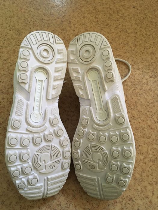 Кроссовки Adidas zx 41-42 оригинал