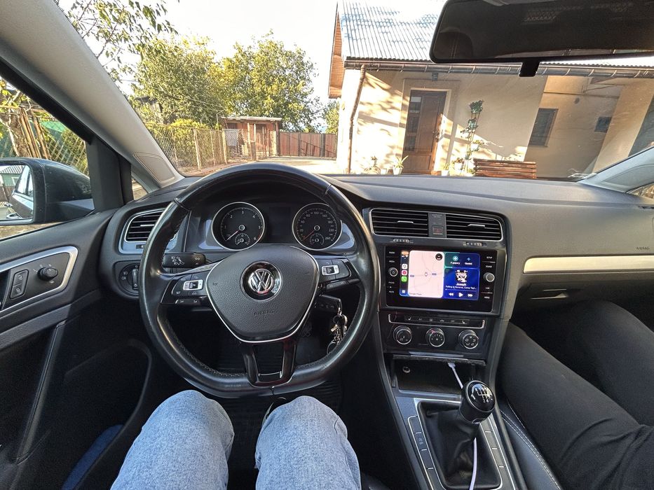 Автомобіль Volkswagen Golf VII  1.6 TDI