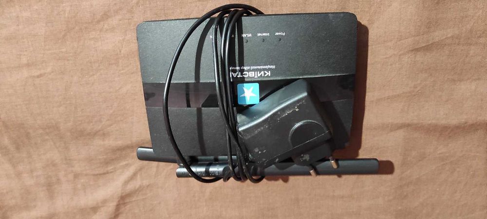 Мощный Wi-Fi роутер.