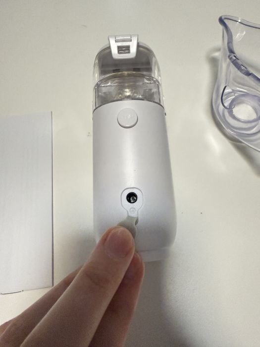 Inhalator bezprzewodowy zestaw  uszkodzony
