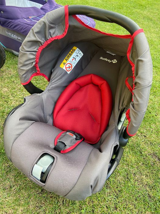 Fotelik samochodowy Maxi Cosi model R44-04 do 13 kg