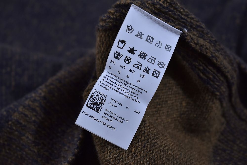 Hugo Boss Sweter Męski V Neck Virgin Wool / M