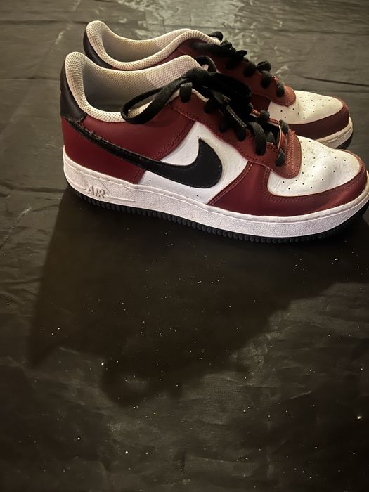 Air force one vermelhos, raramente usados tamanho 39 vermeljo e preto