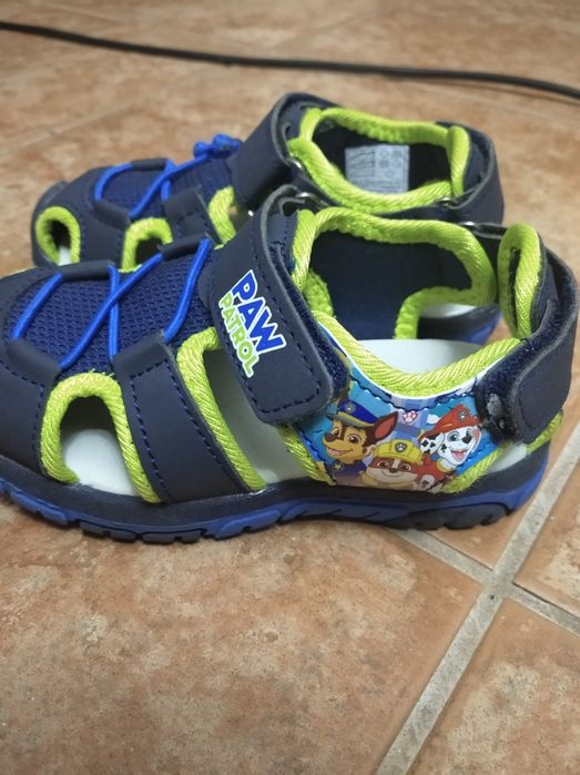 Sandálias da Patrulha Pata tamanho 25