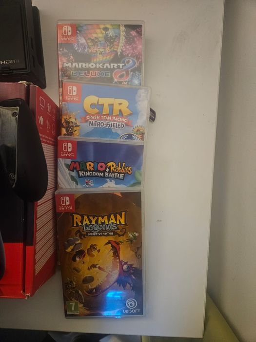 Vendo nintendo switch em ótimo estado