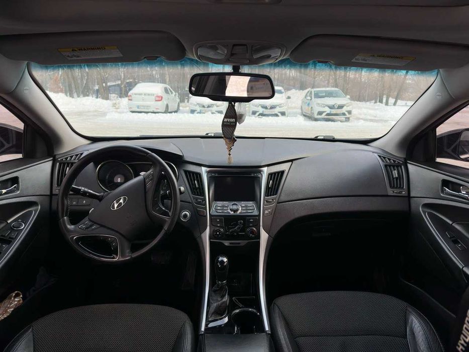 Продам Hyundai Sonata 2013