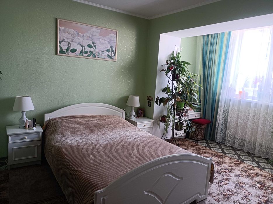 Продаж 3-кімнатної квартири в Слободі