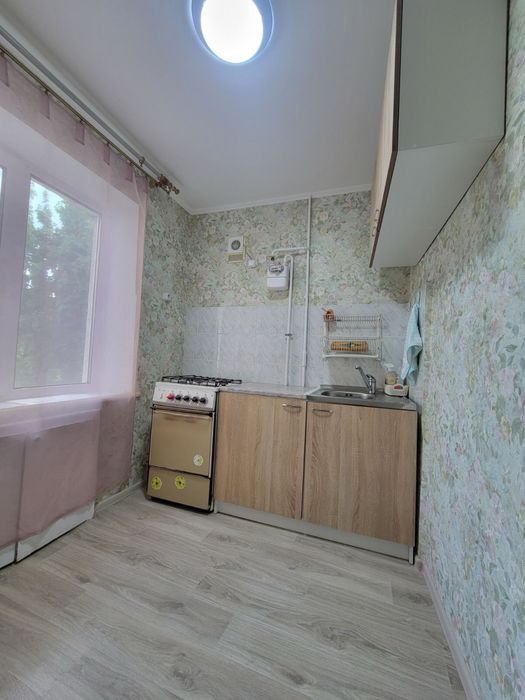 Сдам большую 1 ком квартиру!