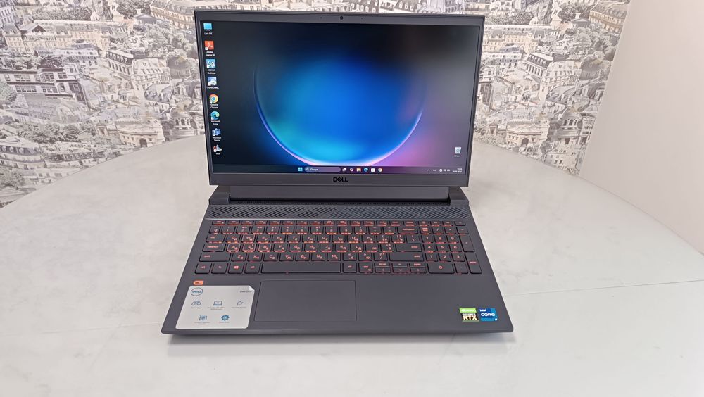 Ноутбук Dell G15 5511 / i7-11800H / RTX 3060 / 32GB RAM / SSD 512GB