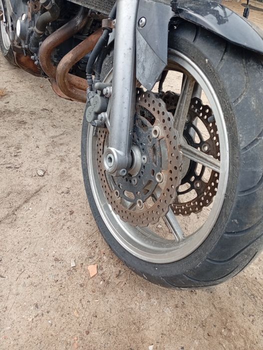 Kawasaki er650 acidentada