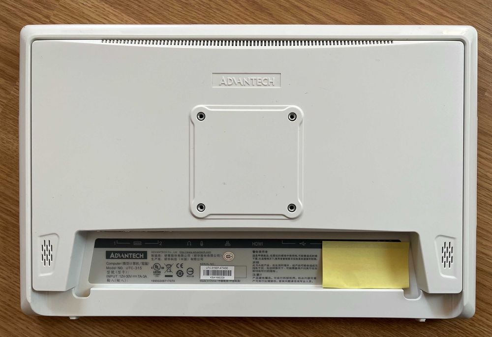 Advantech UTC-315EP-ATW0E Profissional