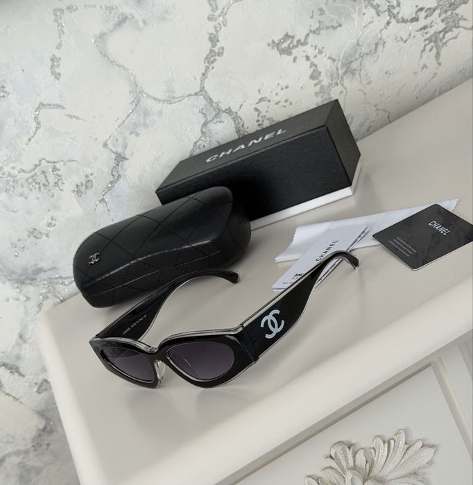 Солнцезащитные очки Chanel полный комплект тренд 2025