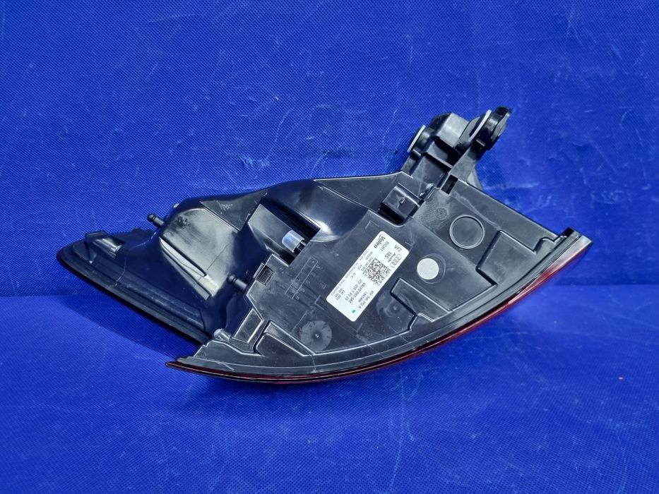 PRAWA tylna Lampa AUDI A6 85E E-tron prawa KOMPLETNA LED Nowa Oryginał | 85E945092A |