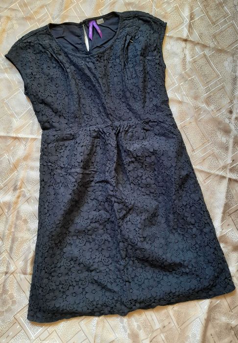 Сукня для вагітних та годуючих