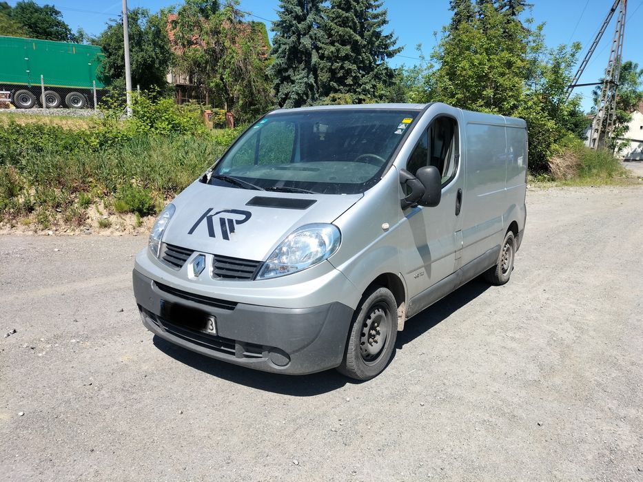 Renault Trafic z hakiem
