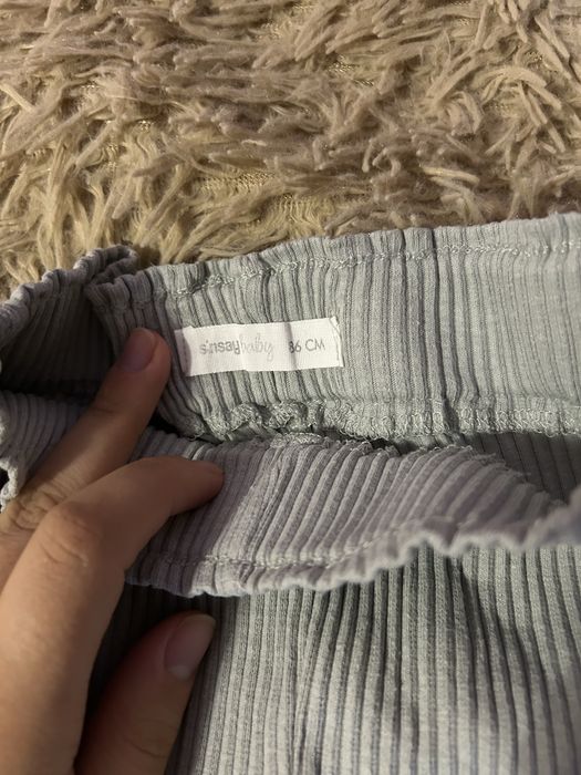 Одяг для дівчинки