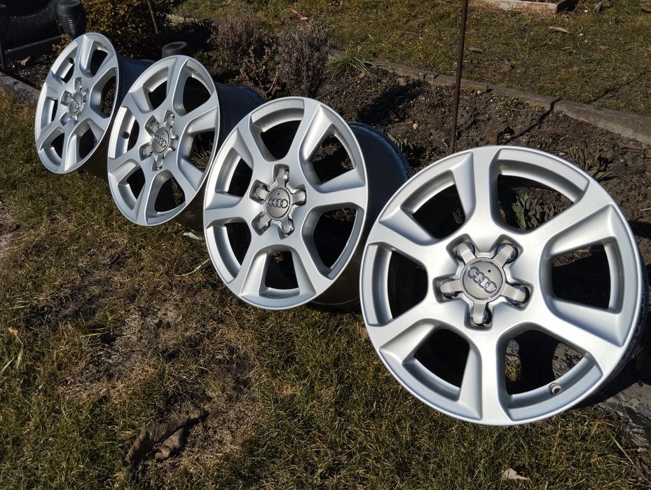 Felgi Audi 16" 5x112 7J ET46 8K0-025M komplet 66,6mm