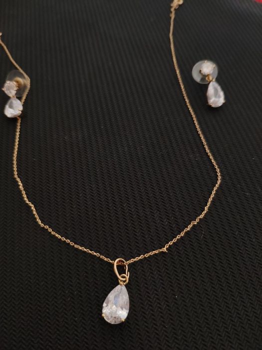 Весільна біжутерія