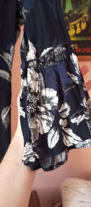 Sukienka długa maxi kwiaty s granatowo baiała