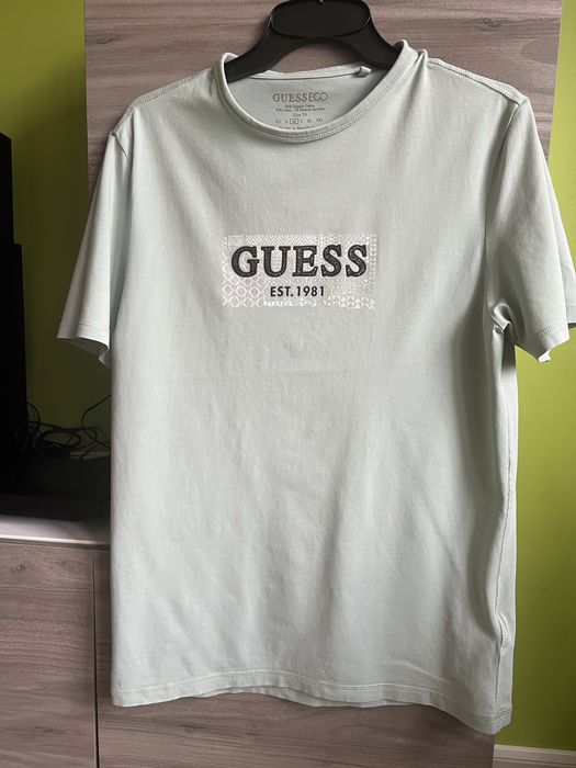 Koszulka Oryginalna Marki Guess Rozmiar M Stan Bdb