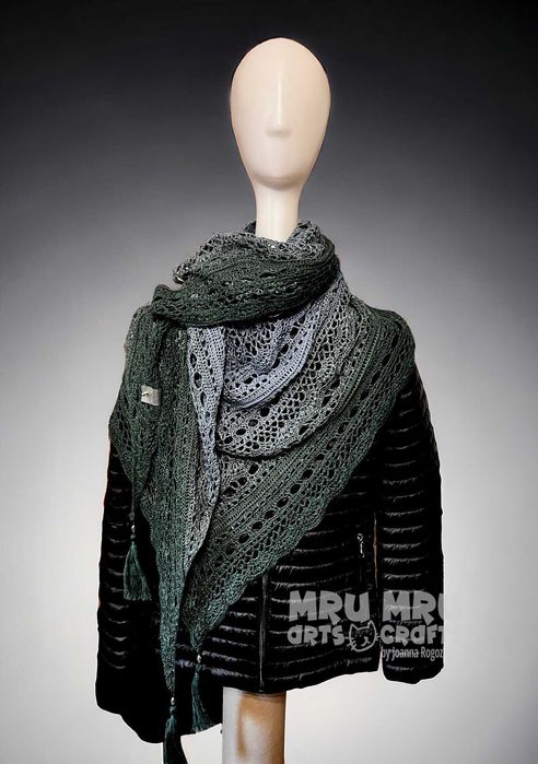 HANDMADE chusta na szydełku MRU MRU