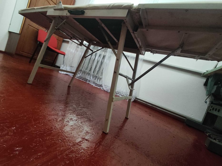 Кушетка ( розкладне масажне крісло)