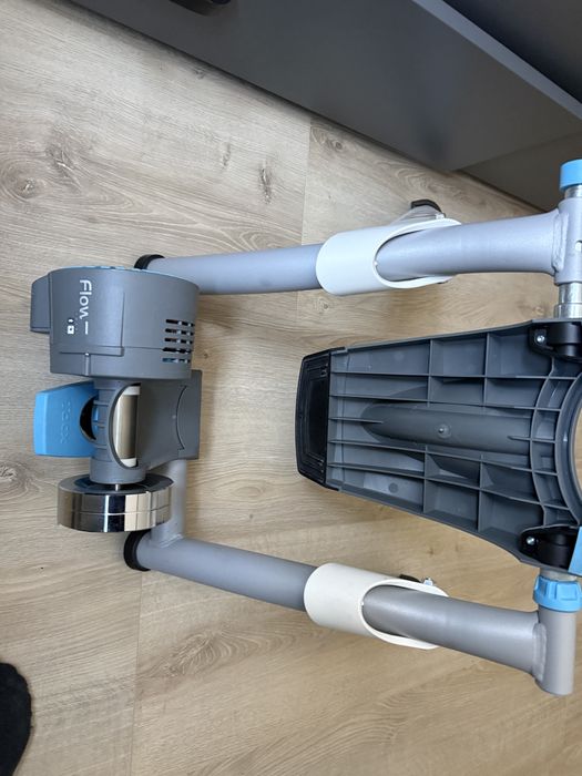 Trenażer interaktywny Tacx flow smart