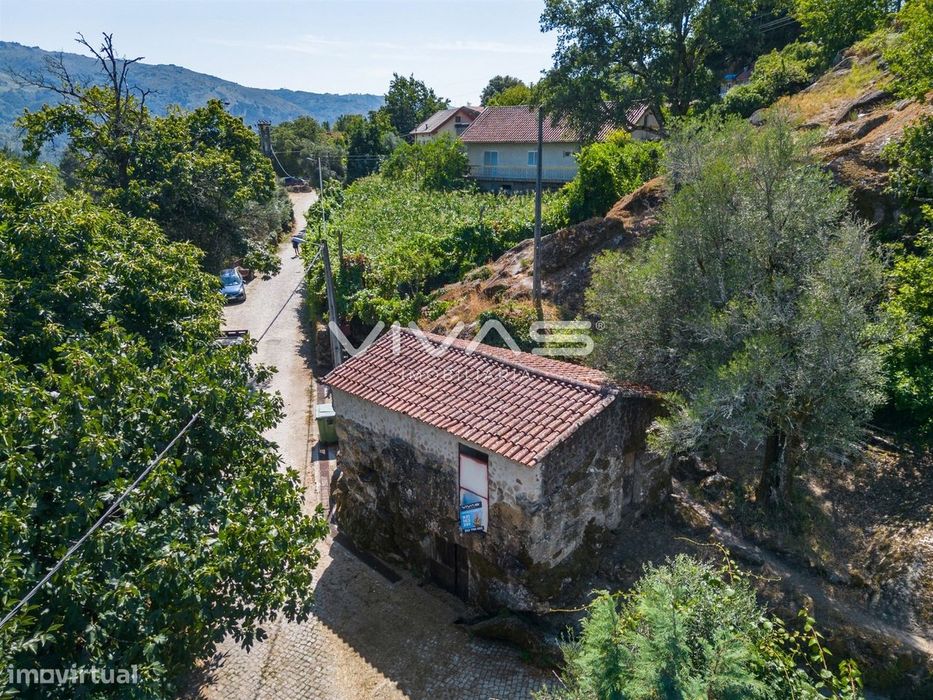 Moradia para Restaurar T0 Venda em Cabril,Montalegre