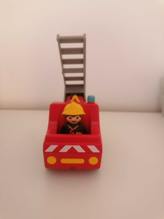 Carro de bombeiros da Playmobil 1,2,3