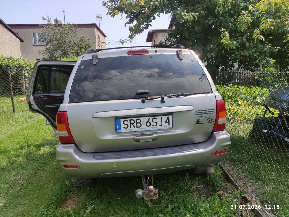Sprzedam samochód Jeep grand Cherokee z roku 2001