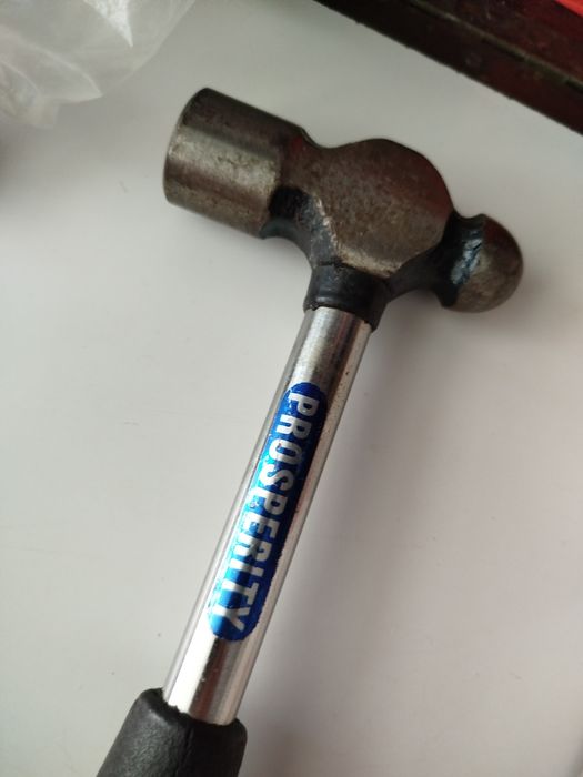 Martelo resistente