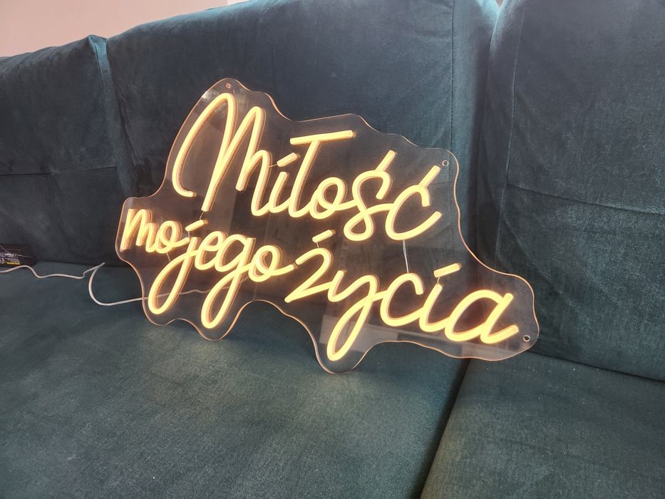 Napis neonowy na wesele