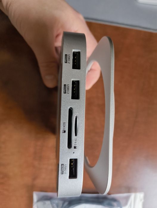 Mac mini M4 - Hub