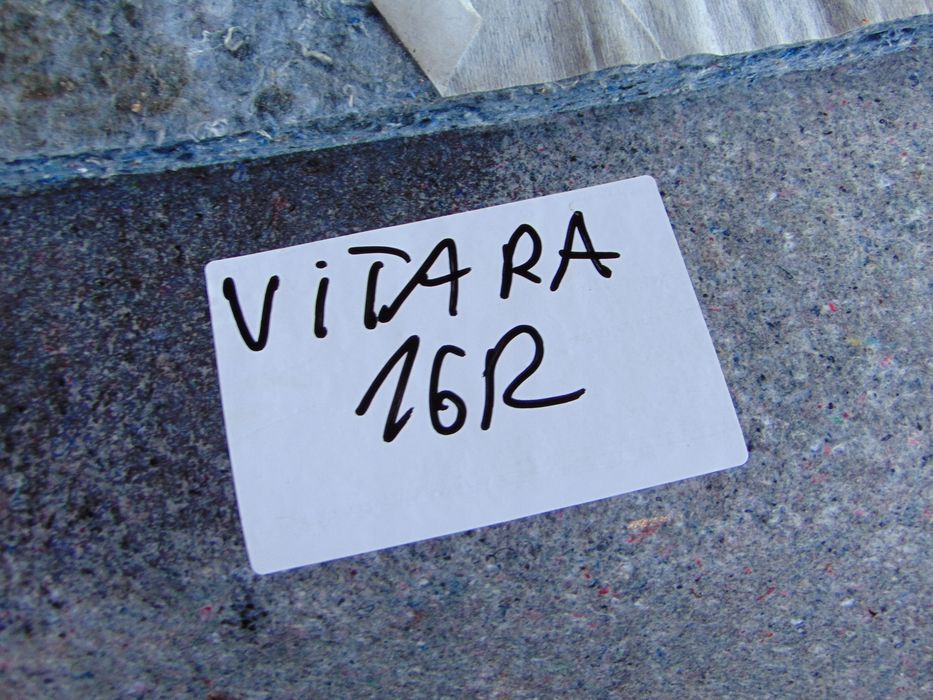 vitara 2 ii 3 iii 15- dywan wykładzina dywaniki eu