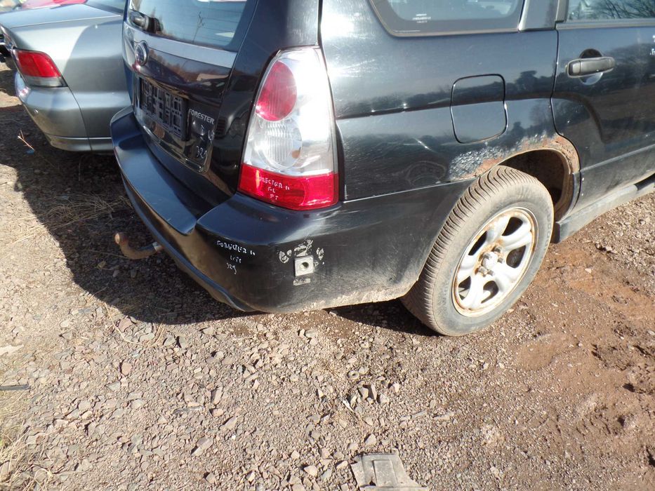 Mar6 Zderzak tylny tył subaru forester SG II lift 32J wysyłka