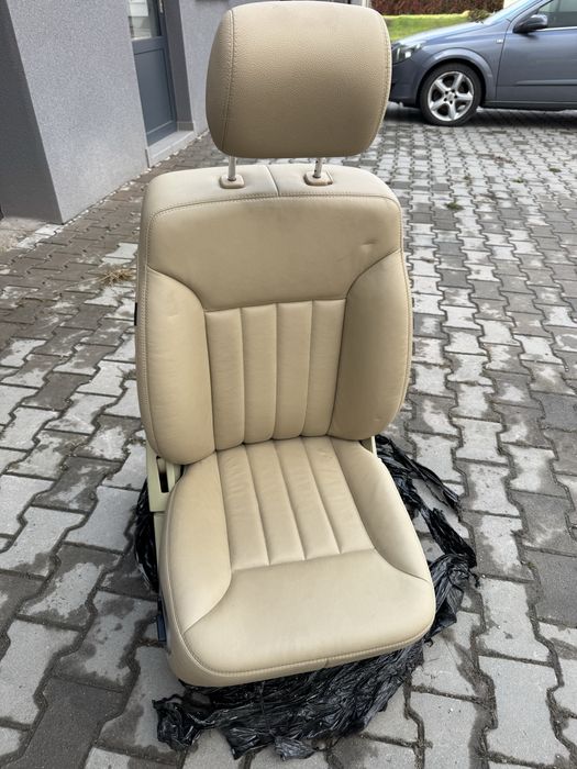 Fotel pasażera Mercedes ML W164 igła