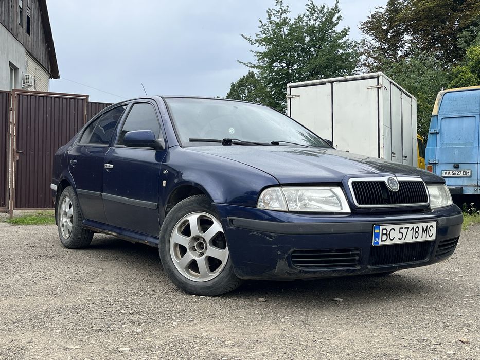 Skoda Octavia Tour 2002 рік 1.6 MPI (AKL)