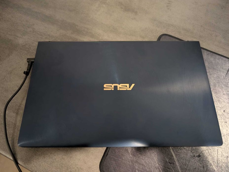Portátil ASUS Zenbook UX434F I7-16gb-1TB