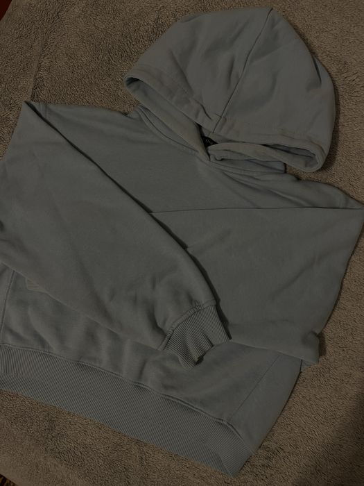 Одяг , сукні , худі , костюм теплий, штани , пальто , жіночий одяг