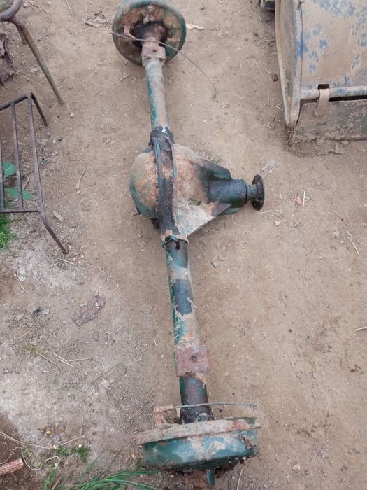 Eixos de reboque de motocultivador