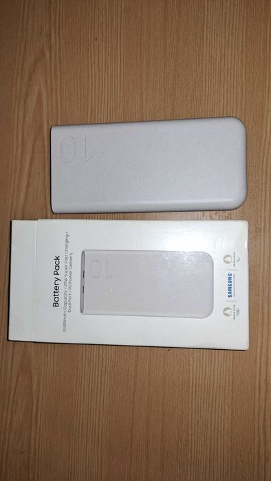Повербанк samsung 10000 mha 25w