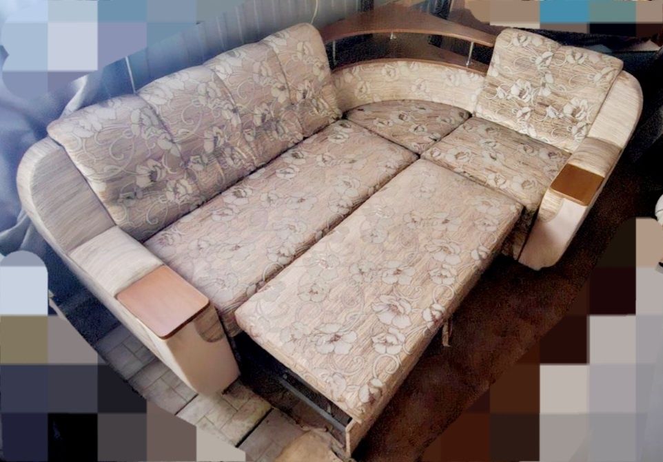 Продам два угловых дивана. Доставка