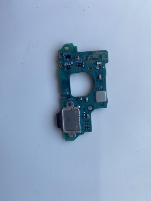 Шлейф для Samsung G780 Galaxy S20 FE, нижня плата