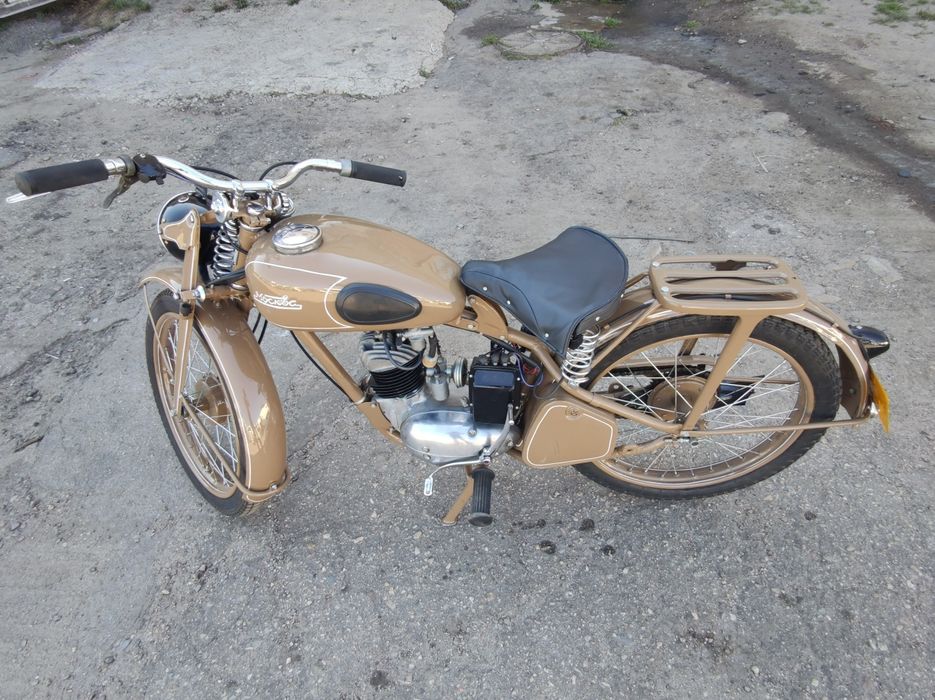 Ретро мотоцикл м1А